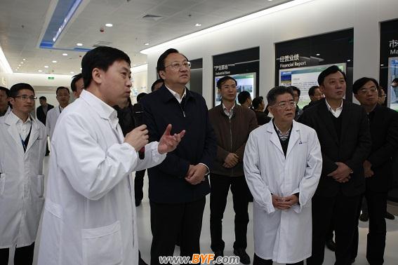 南京市长缪瑞林考察南瑞继保智能化电气装备产