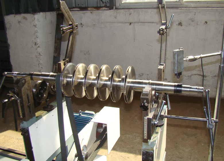 上海专业研发水泵叶轮平衡机