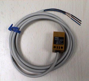 欧姆龙OMRON固态继电器 G32A-A40-VD DC5-24V 全新原装正品