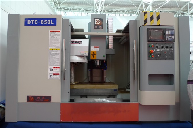 天津数控铣床/鼎泰加工中心价格