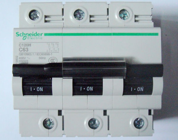 断路器C65N/D型，1P,2P,3P,4P断路器【产品应用】