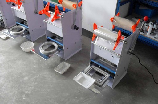 成都定做各种杯盒封盖机