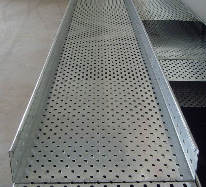 []泉州梯级式电缆桥架 梯级式电缆桥架批发商 群兴