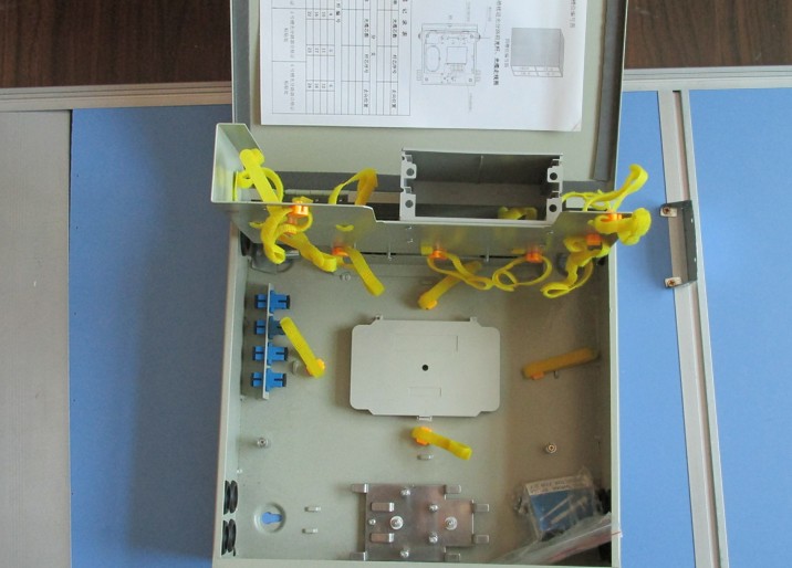 挂杆SMC光纤楼道箱